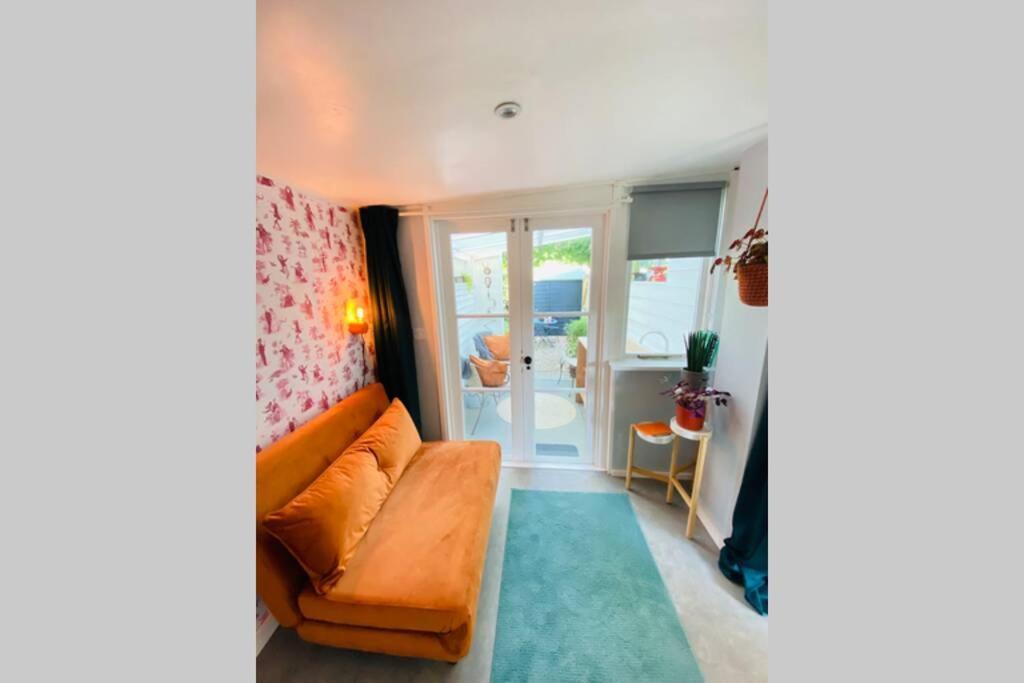 The Yellow Door Whitstable - Peaceful Retreat Close To Beach Экстерьер фото